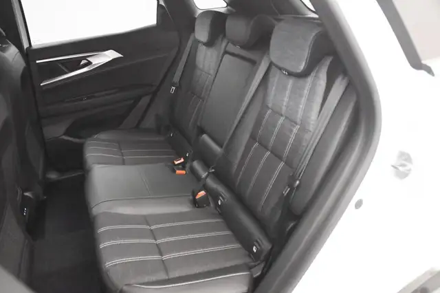 Renault Austral view 10
