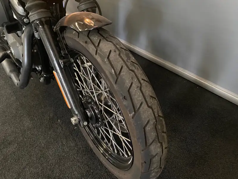 Harley-Davidson XL 1200 - foto 3