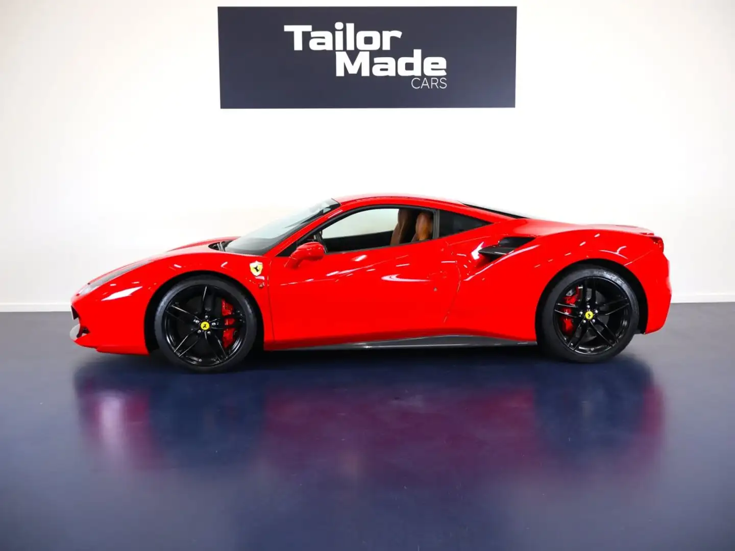 Ferrari 488 - 2