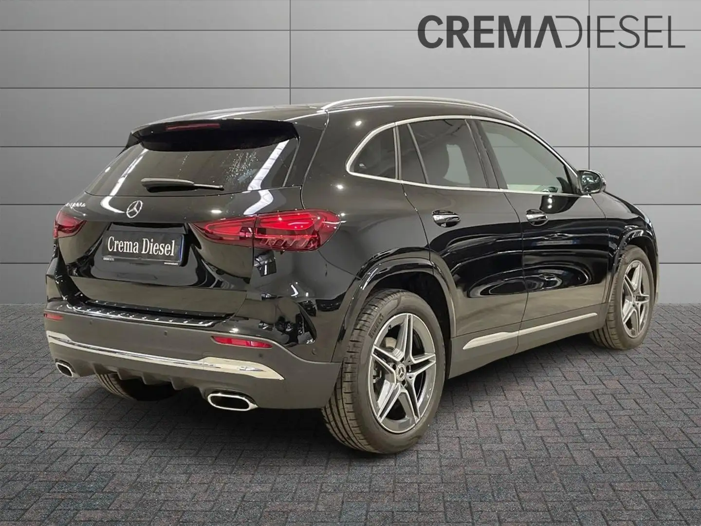 Mercedes-Benz GLA 180 GLA 180  d AMG Line Advance Plus Nero - 2