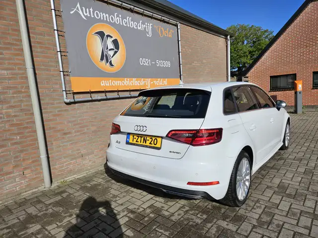Audi A3 view 24