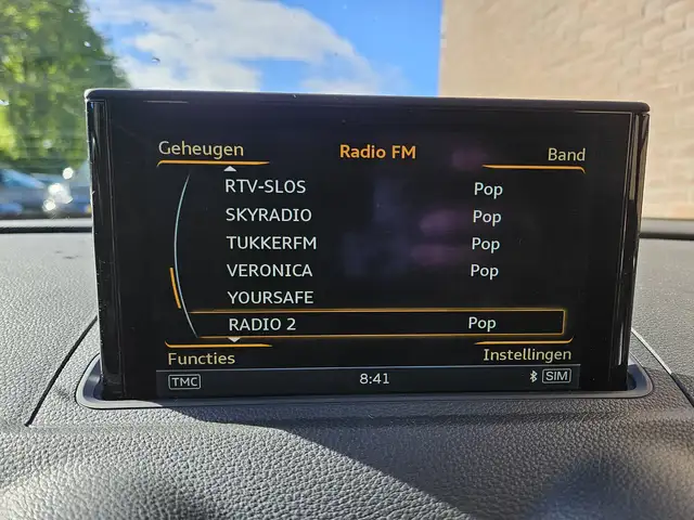 Audi A3 view 9