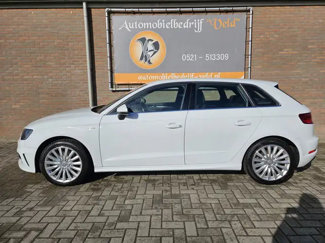 Audi A3 view 3