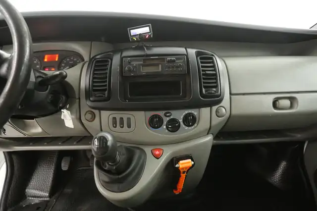Renault Trafic view 10