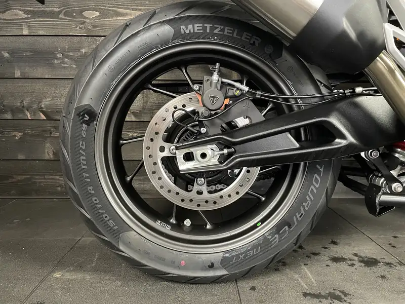 Triumph Tiger 900 - foto 4