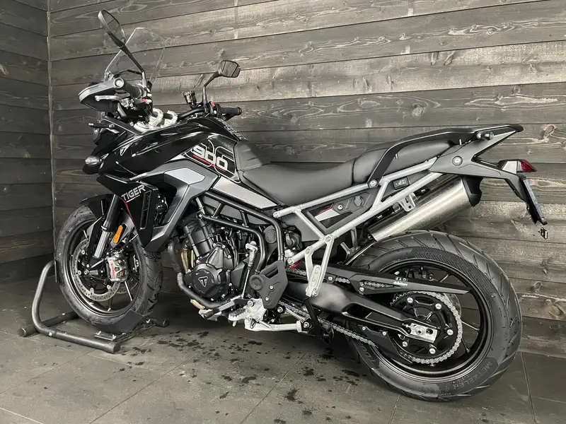 Triumph Tiger 900 - foto 7