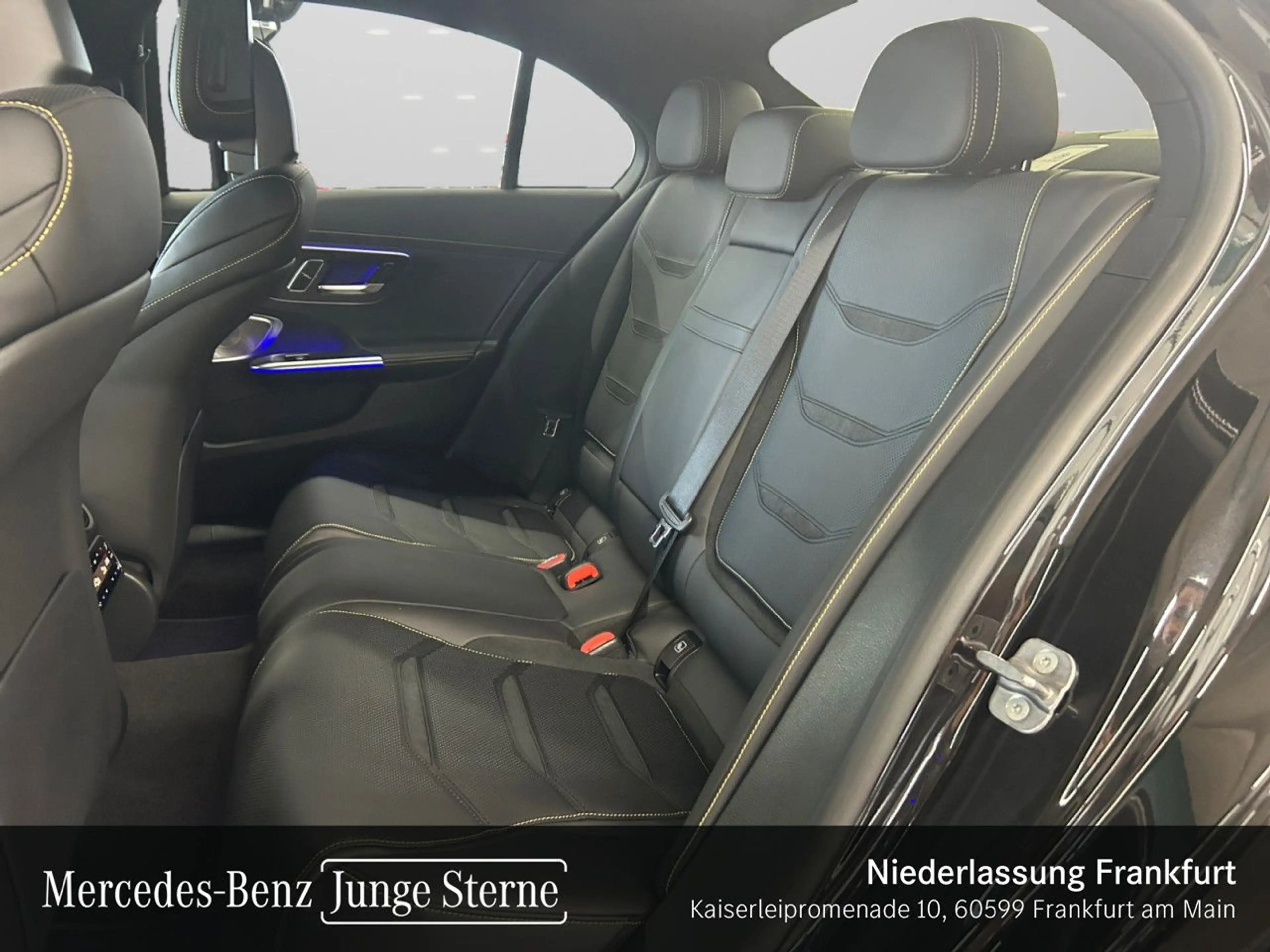 Mercedes-Benz C 63 AMG C 63 S E NIGHT+DRIVERS+PANO+BURMESTER+CARBON+9G — photo 12