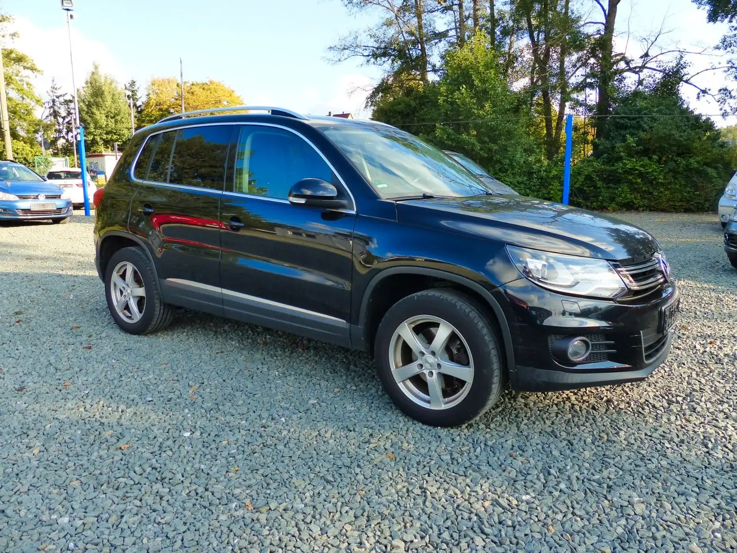 Volkswagen Tiguan Sport & Style 4Motion*PANO*XENON*AHZV*SHZ Schwarz - 1