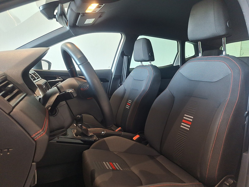 SEAT Arona 1,0 Eco TSI FR Fastlane — photo 11