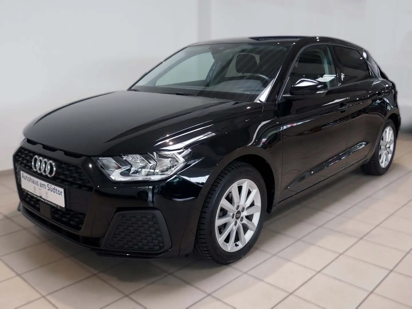 Audi A1 25 Spb. 1.0 TFSI S-tronic | RFK GRA Navi Schwarz - 2