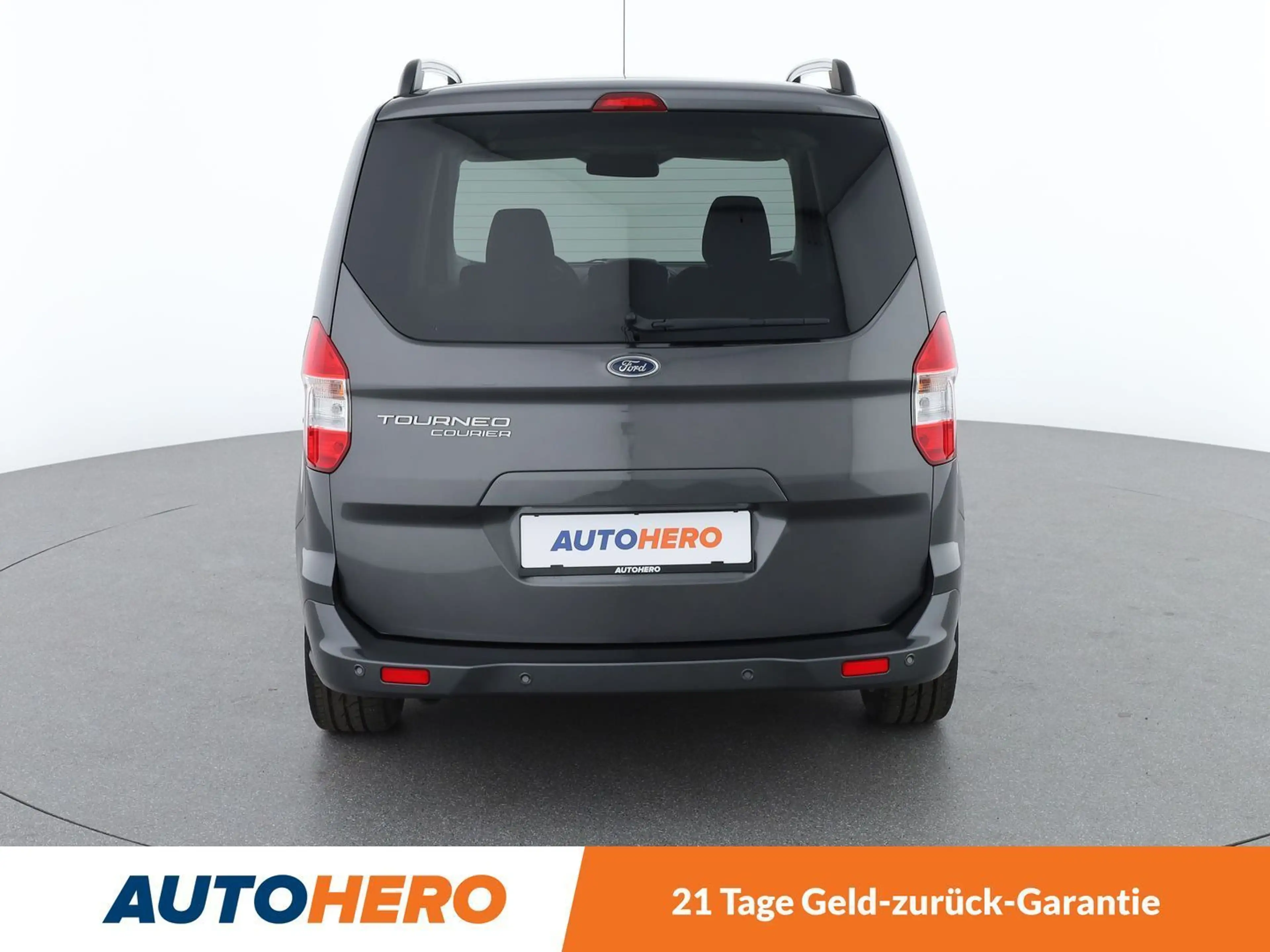 Ford Tourneo 1.0 EcoBoost Titanium — photo 5