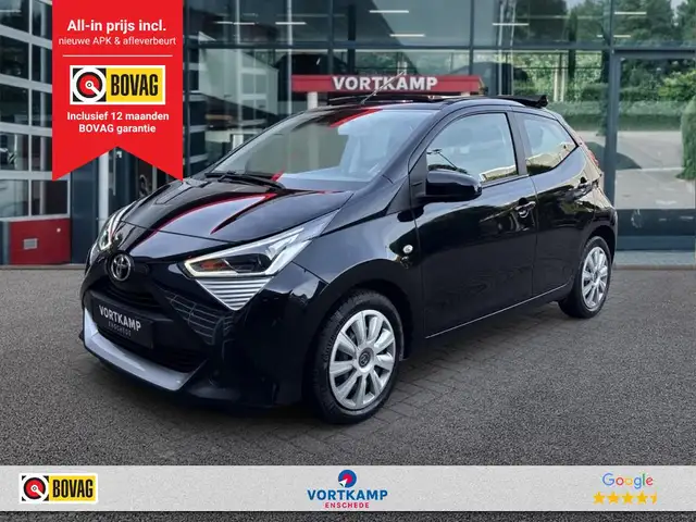 Toyota Aygo 1.0 VVT-i x-play cabrio AIRCO/CAMERA/NAP/CARPLAY