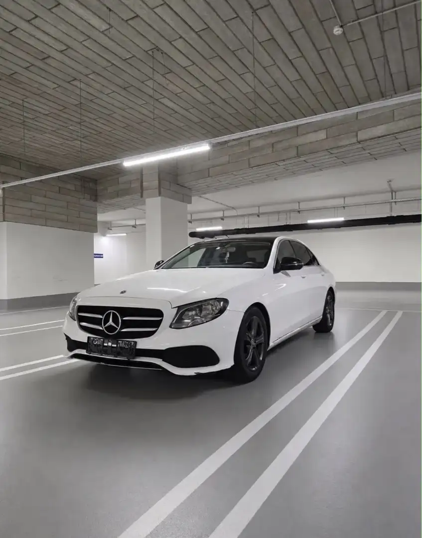 Mercedes-Benz E 200 d Avantgarde Aut. - 2