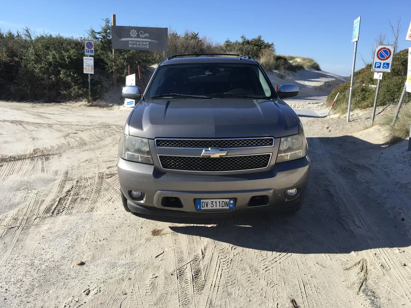 Chevrolet Avalanche full optional Stříbrná - 1