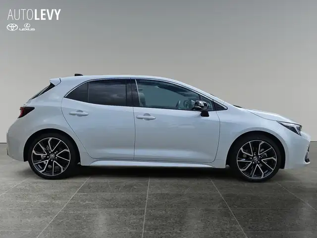Toyota Corolla view 7