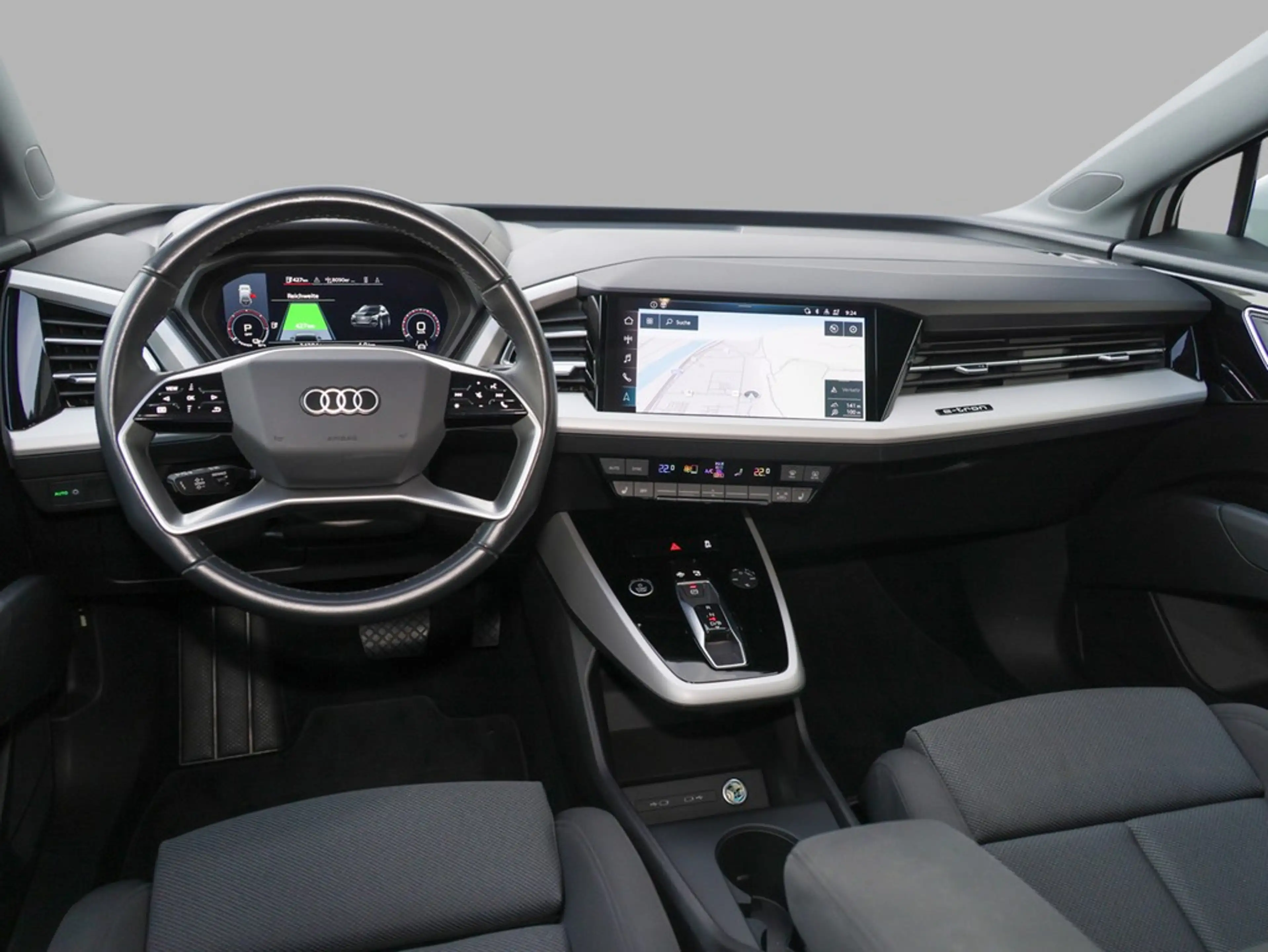 Audi Q4 e-tron 40 S line — photo 15