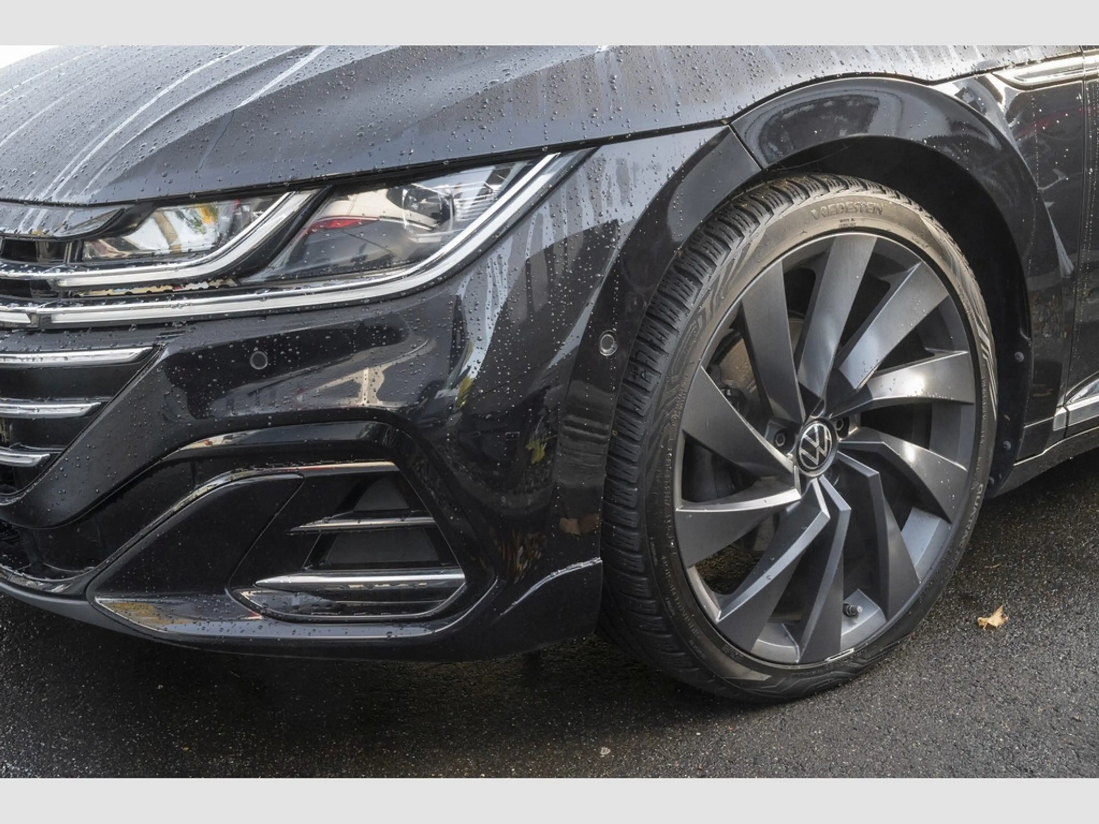 Volkswagen Arteon Shooting Brake 2.0 TDI DSG R-Line Area View/LED/DCC/HUD/Harman — photo 7