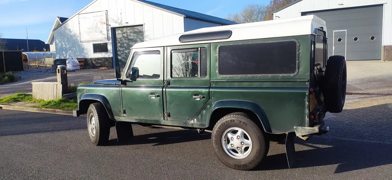 Land Rover Defender 2.5 Tdi 110"Hard Top, foto 9