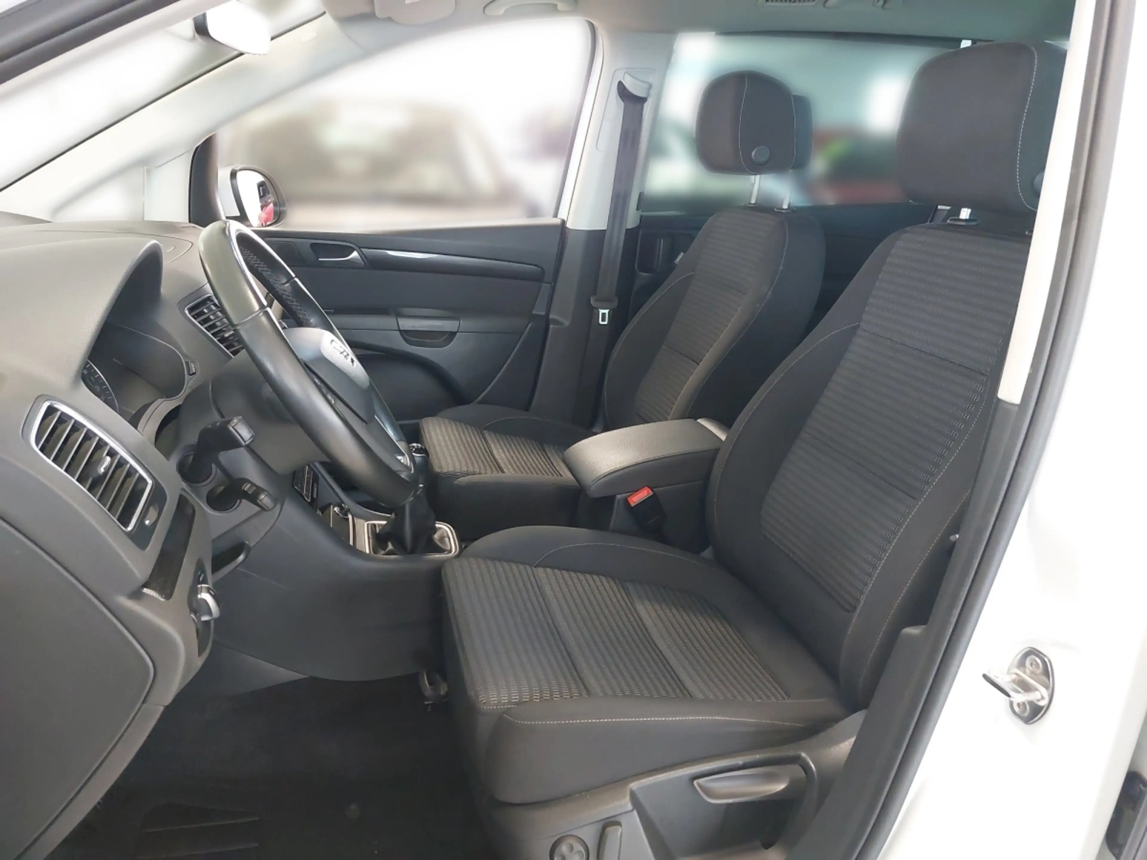 SEAT Alhambra ALHAMBRA 1.4 TSI Xce — photo 5