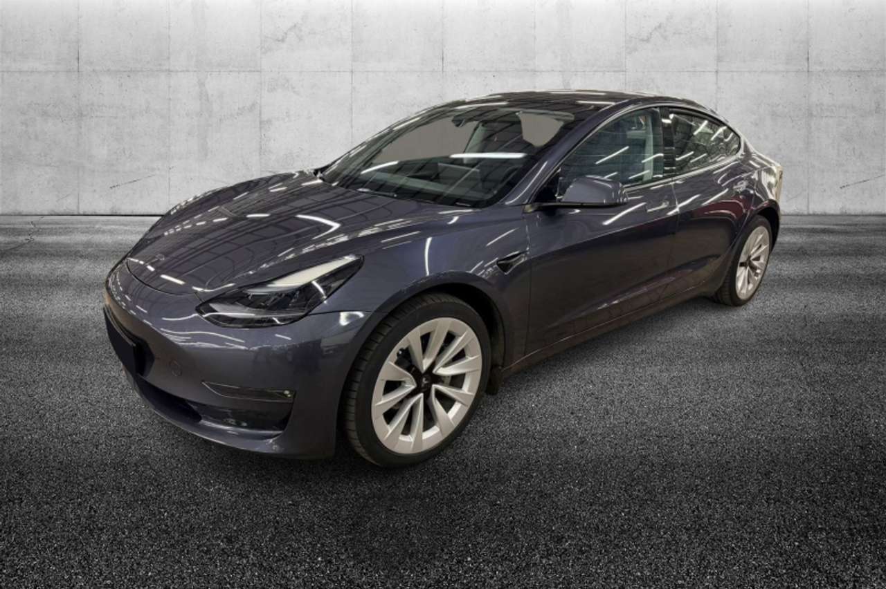 Tesla Model 3 Long Range Dual Motor AWD