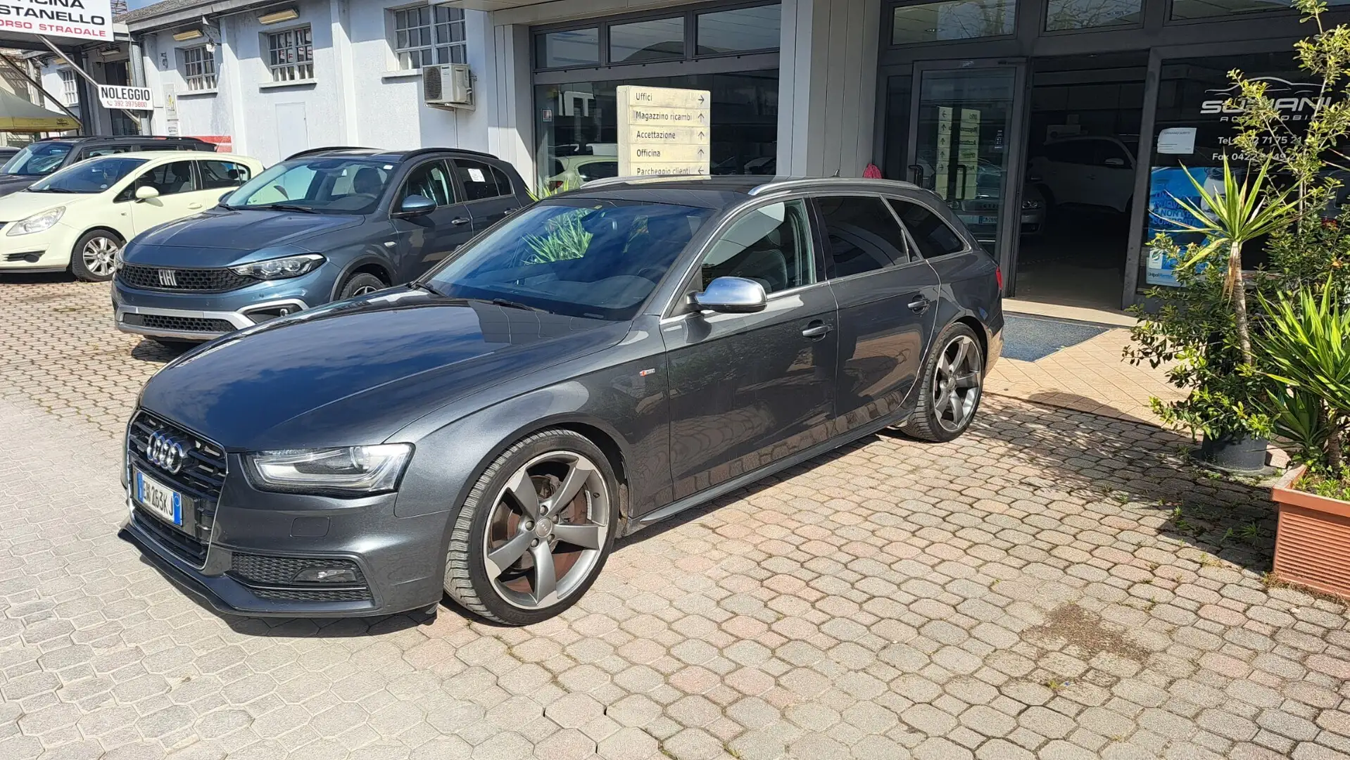 Audi A4 Avant 2.0 TDI 190 CV clean diesel quattro S tr Adv Gris - 1