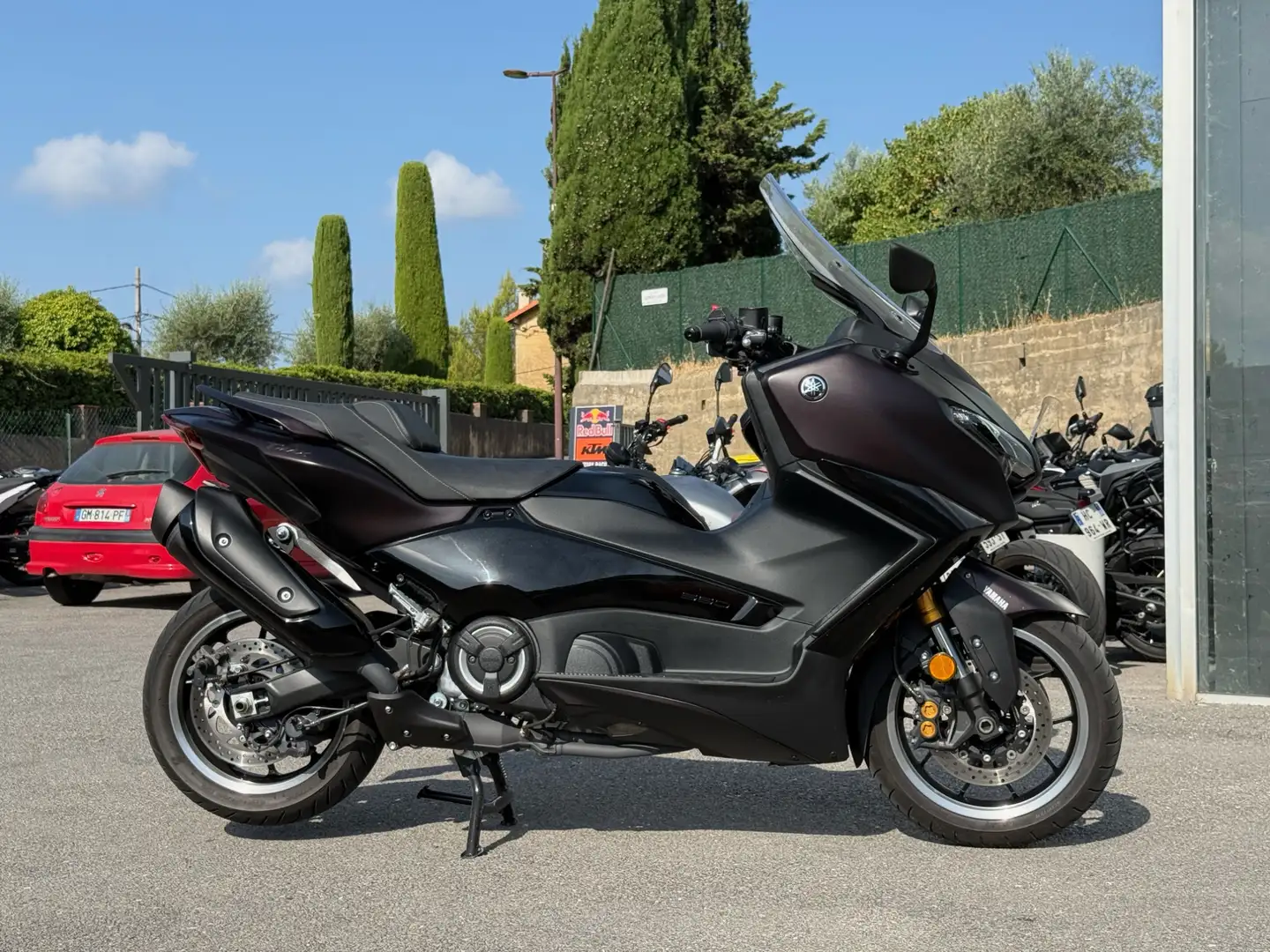 Yamaha TMAX 560 Brun - 1