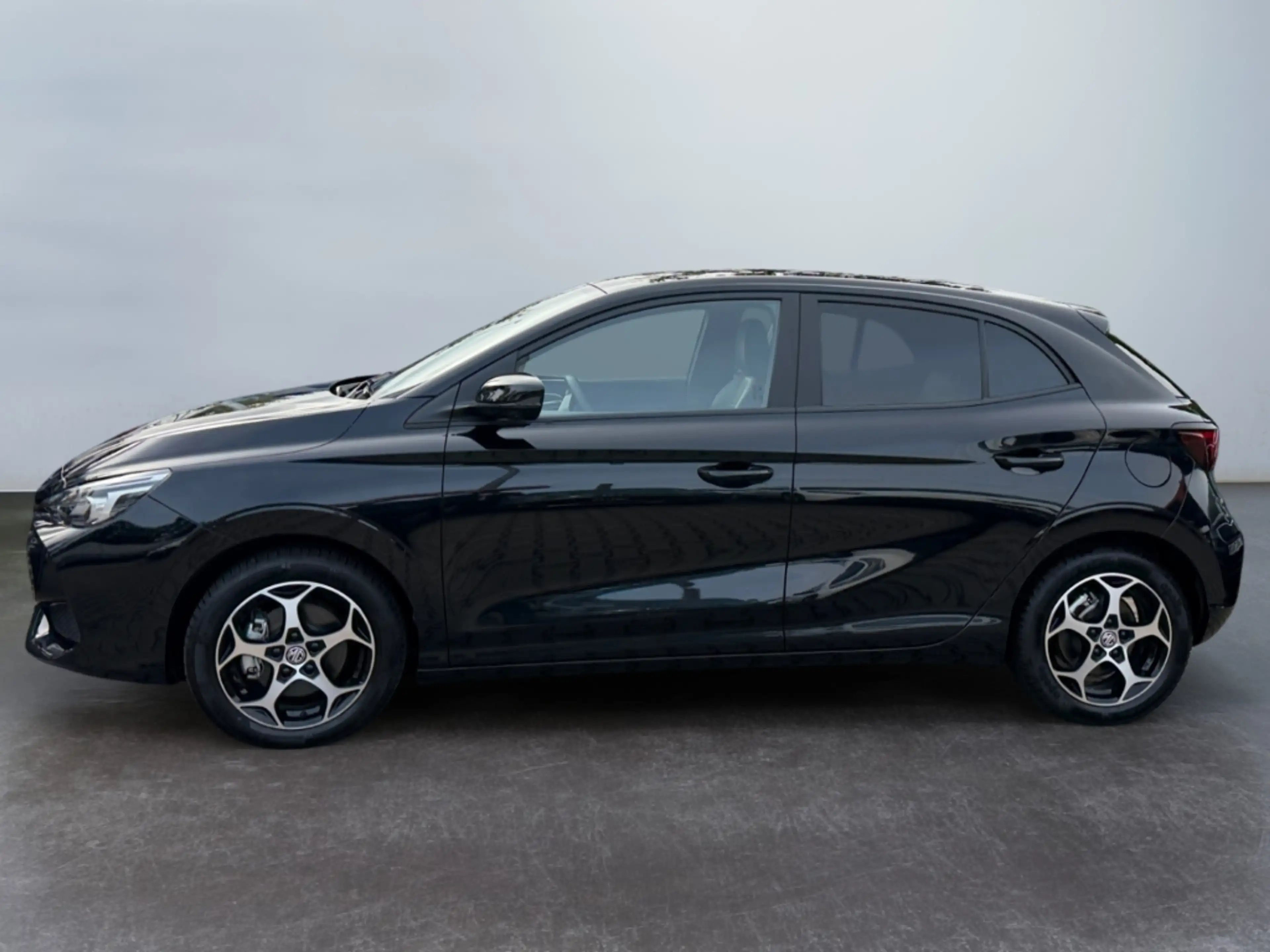 MG MG3 1.5 Hybrid+ 14kW Luxury — photo 5