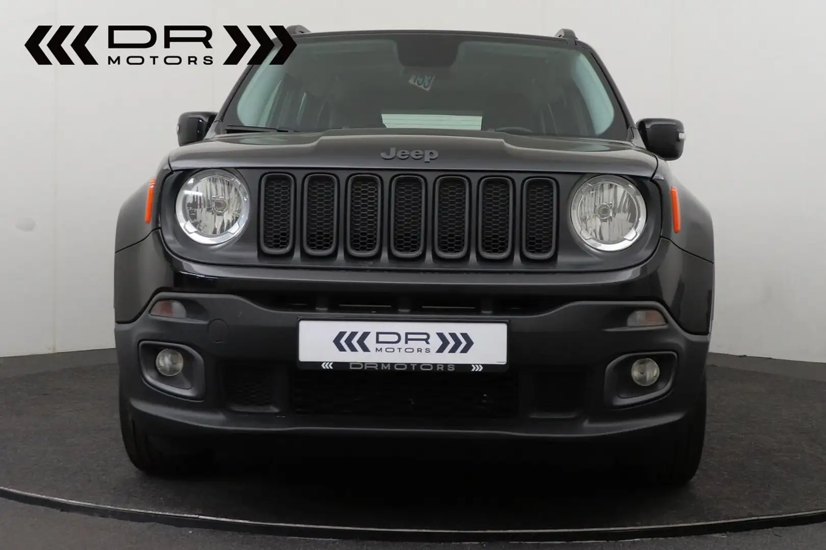 Jeep Renegade 1.4 M-AIR - NAVI - BLUETOOTH Zwart - 2