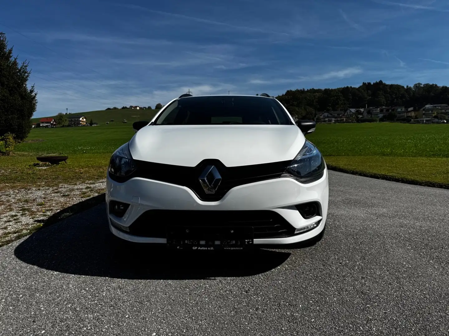 Renault Clio Clio Grandtour 1,0 - Jährliche Service, ÖAMTC geprüft. Weiß - 2