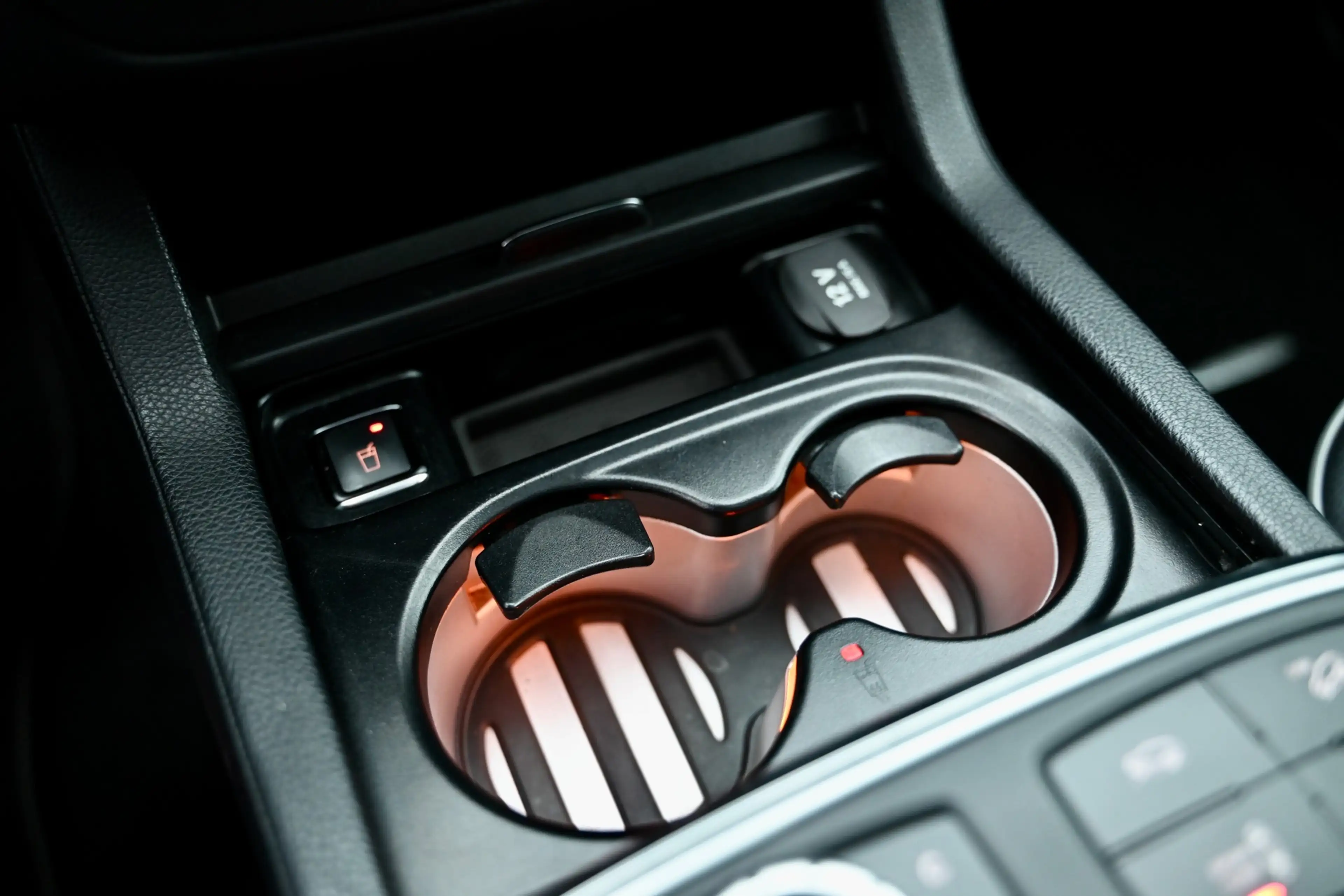Mercedes-Benz ML 350 M-klasse AMG-Styling - Distronic - Entertainment A — photo 12