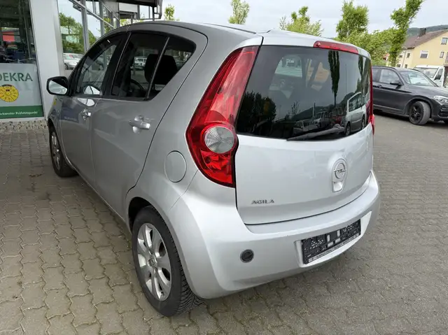 Opel Agila
