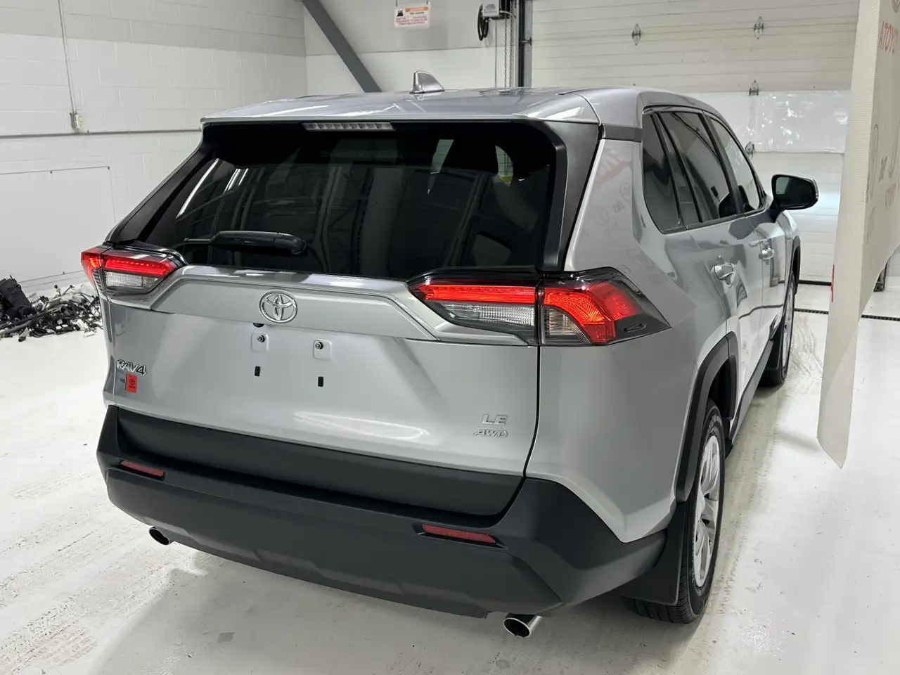 Toyota RAV 4 снимка Toyota RAV 4