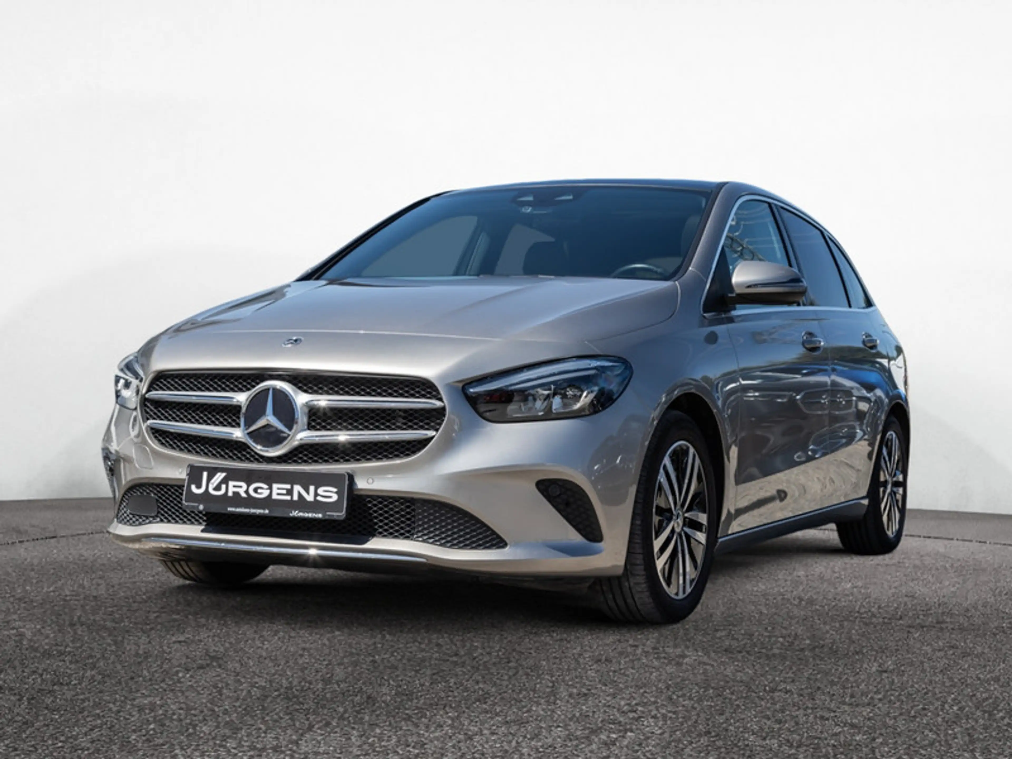 Mercedes-Benz B 220 d Progressive/Navi/MBUX/LED/Cam/Pano/EASY — photo 2
