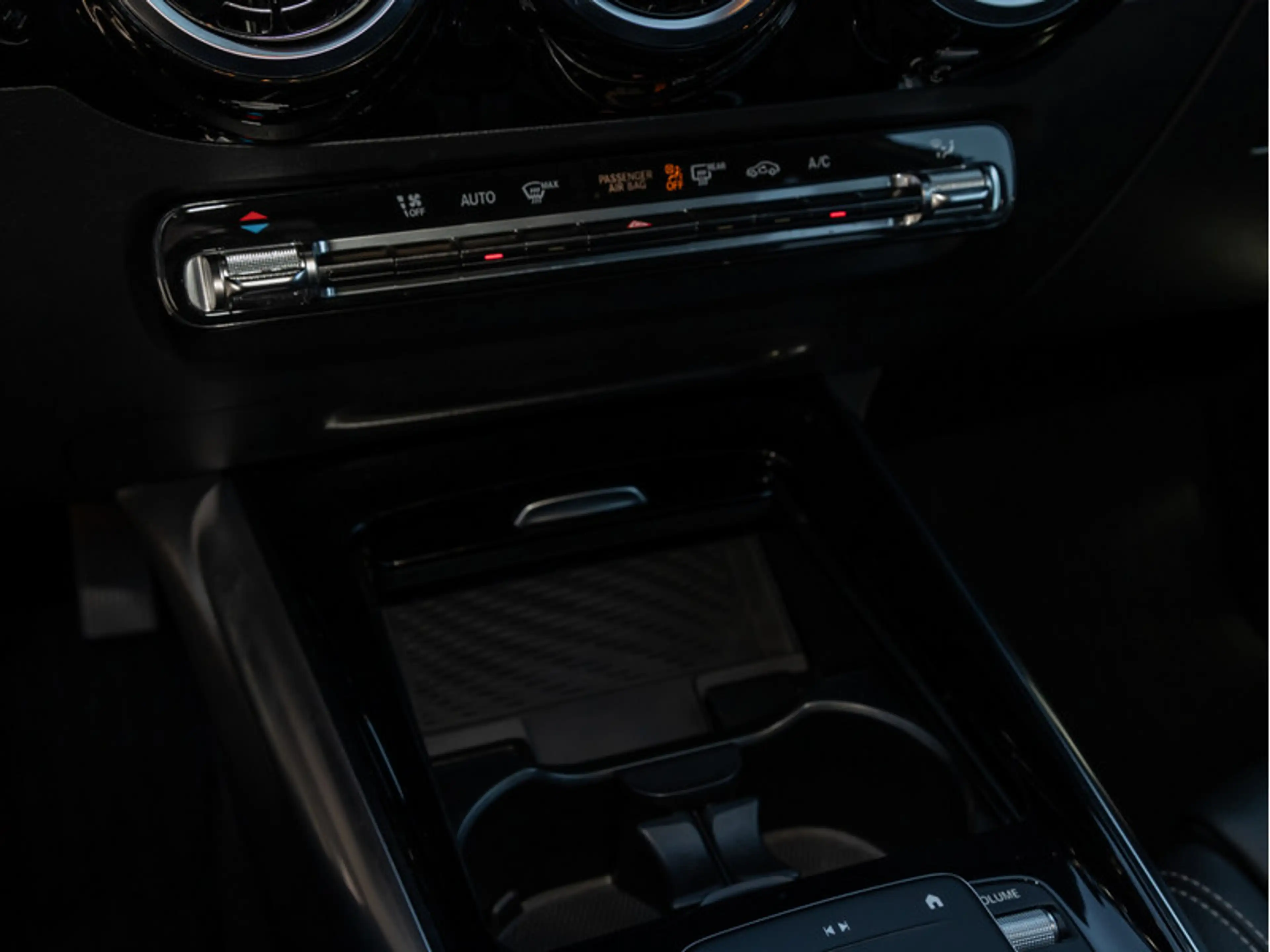 Mercedes-Benz B 220 d Progressive/Navi/MBUX/LED/Cam/Pano/EASY — photo 15