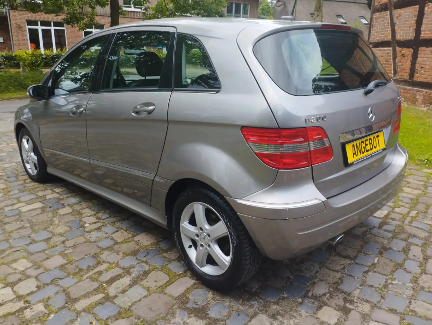Mercedes-Benz 200 CDI TÜV neu mit Ganzjahresreifen Gris - 2
