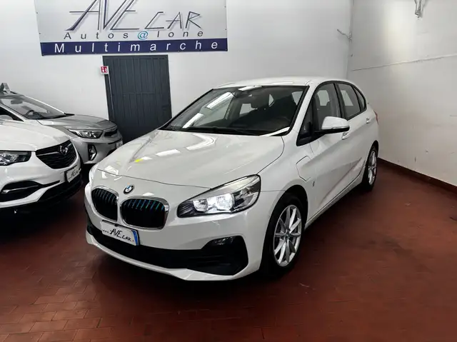 BMW 225 xe Active Tourer iPerformance auto OK NEOPATENTATI