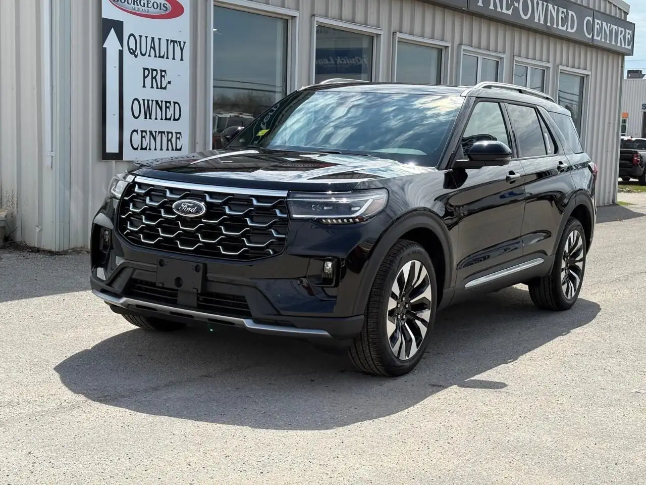 Ford Explorer снимка Ford Explorer