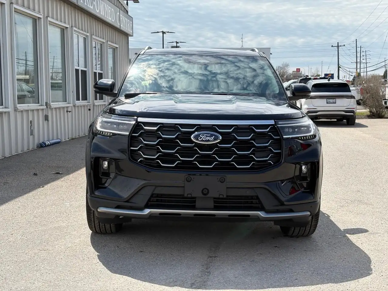 Ford Explorer снимка Ford Explorer