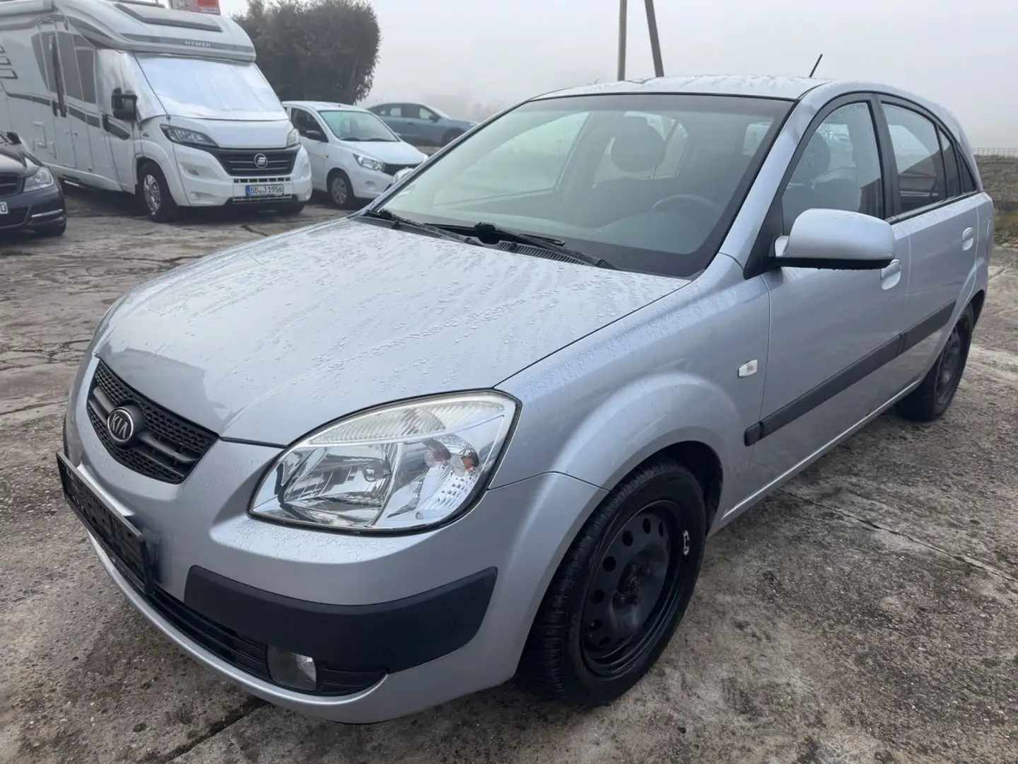 Kia Rio 1.6 EX Top*AHK*SHZ*HU/07/2027* Silber - 1