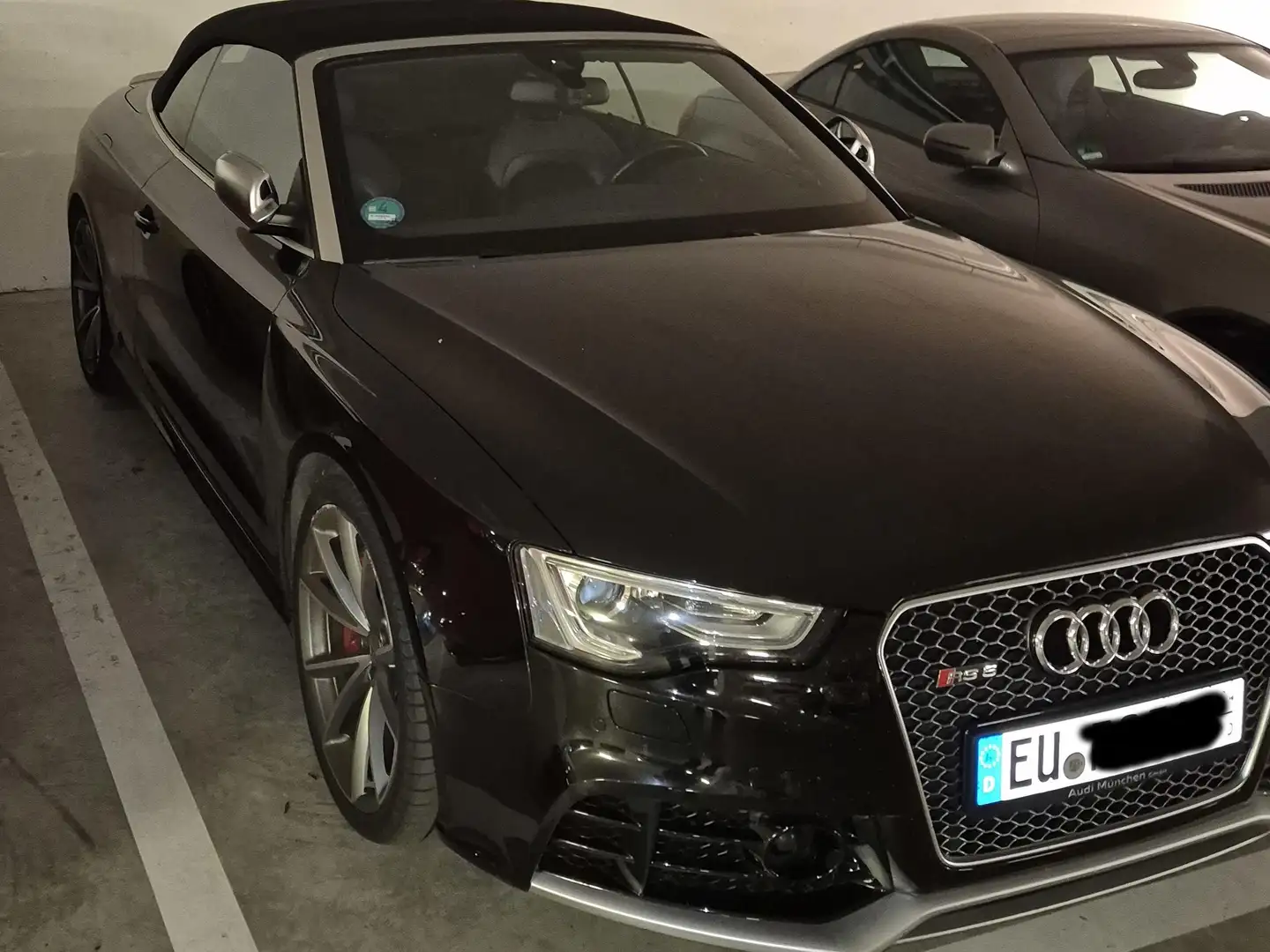 Audi RS5 Cabrio Negru - 2