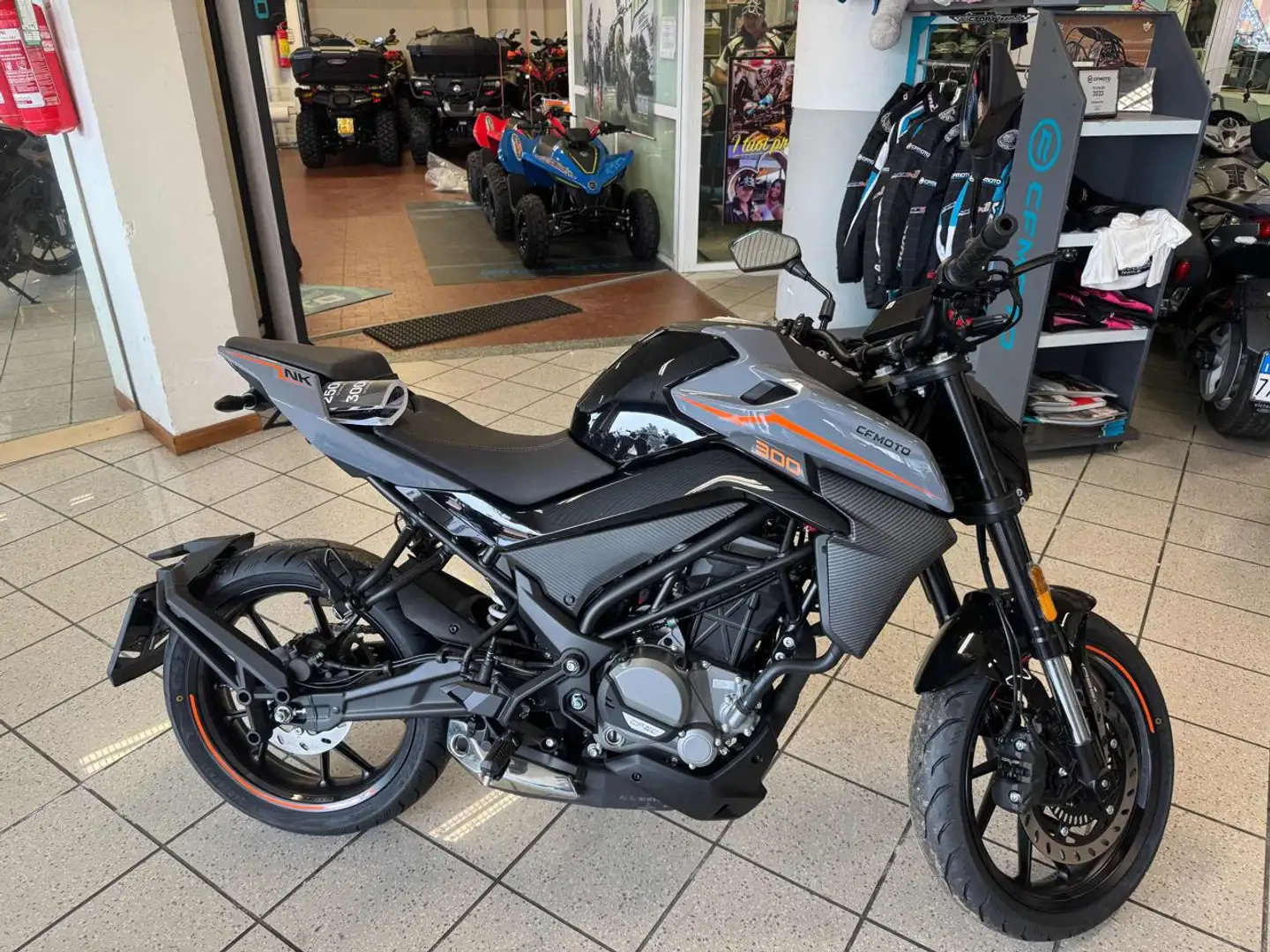 Altro 300 Grigio - 2