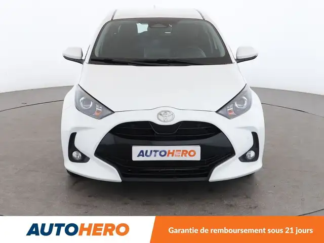Toyota Yaris view 9