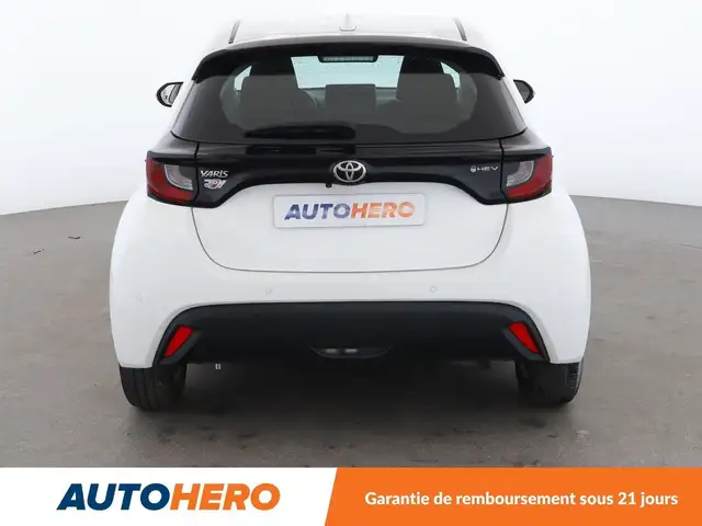 Toyota Yaris view 5