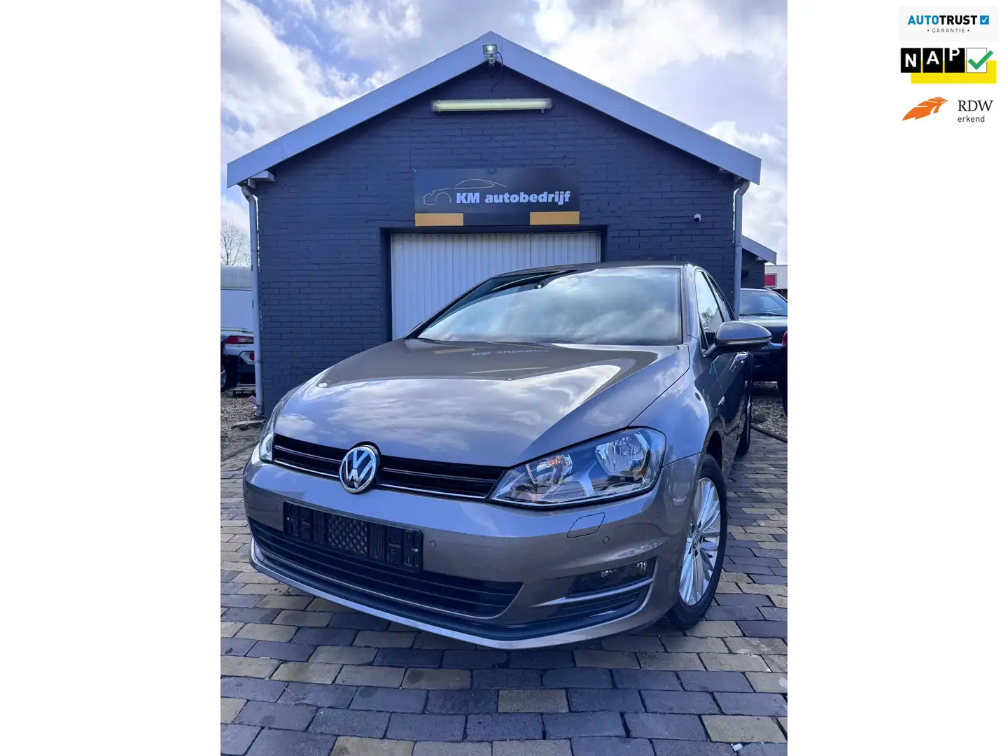Volkswagen Golf 1.2 TSI CUP Edition*Clima*PDC*Cruise* Braun - 1