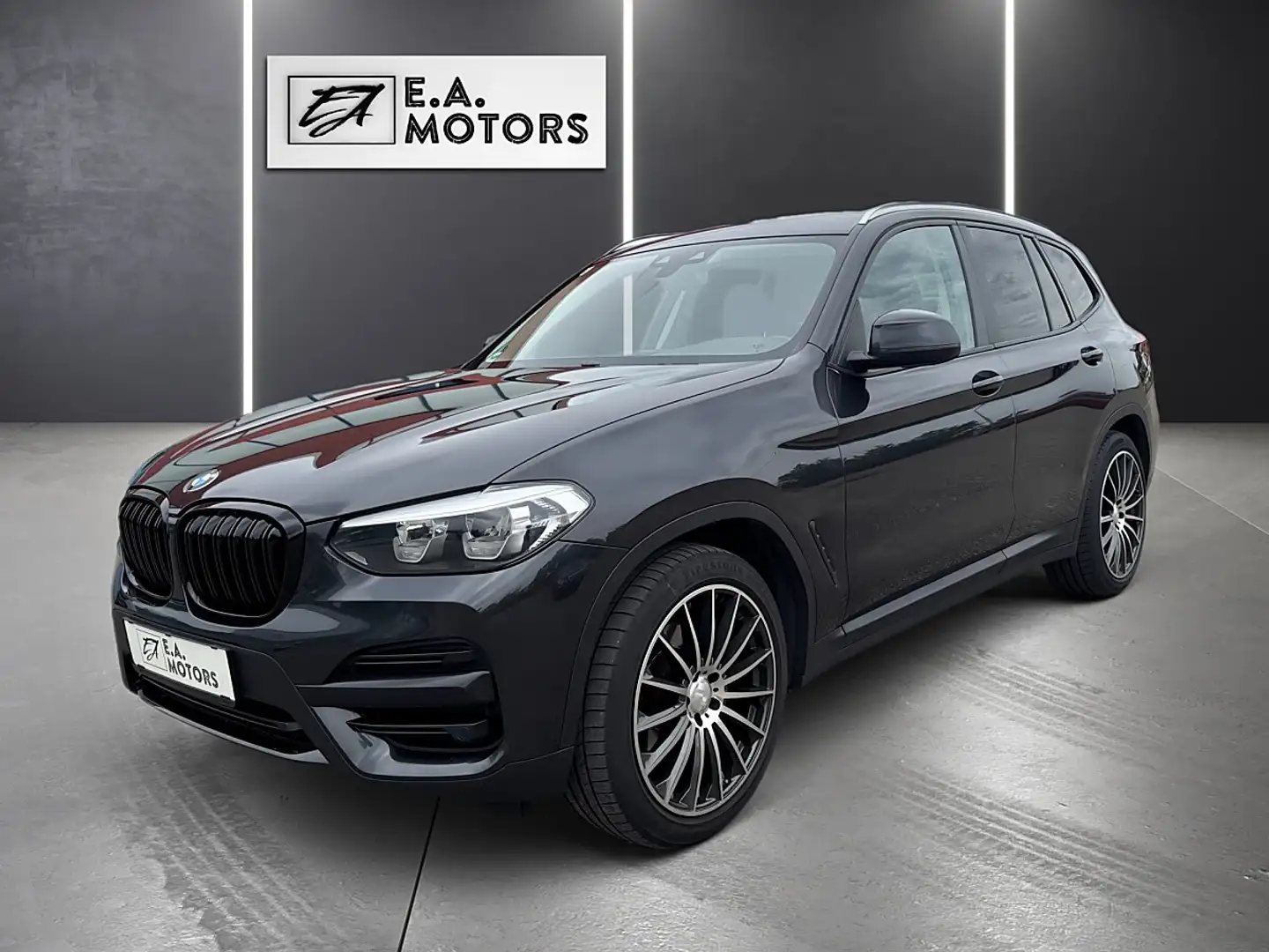 BMW X3 sDrive 18d  / monatlich ab € 229,99 Silber - 1