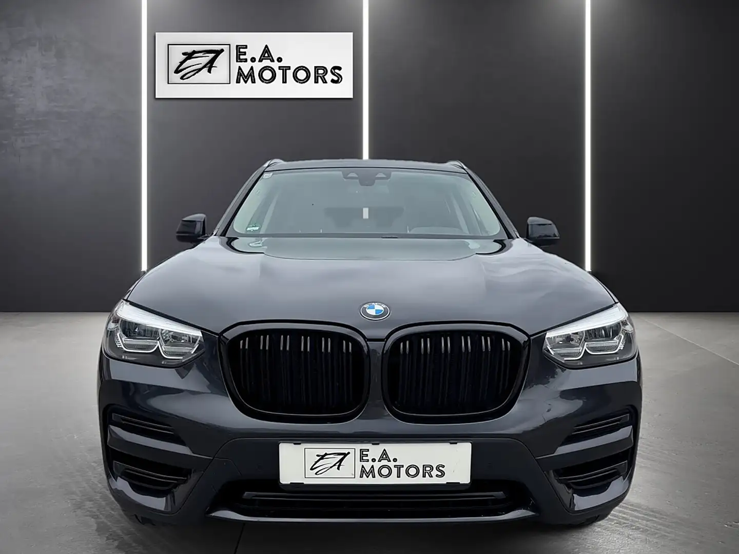 BMW X3 sDrive 18d  / monatlich ab € 229,99 Silber - 2