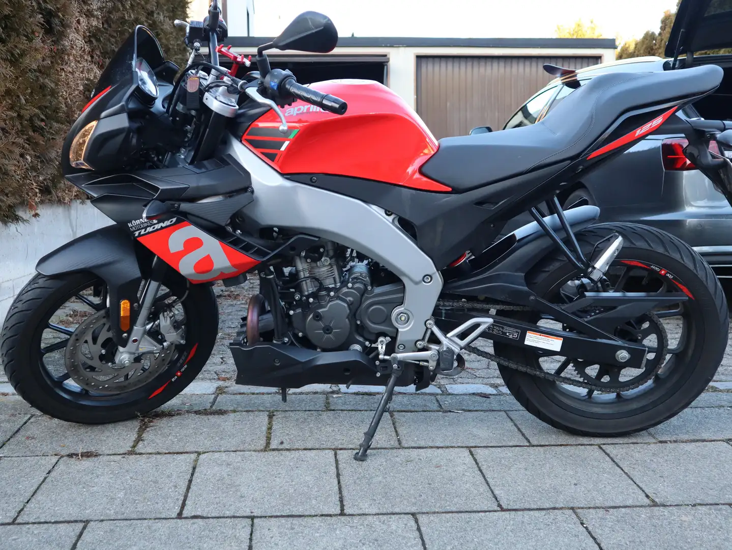 Aprilia Tuono 125 Negru - 1