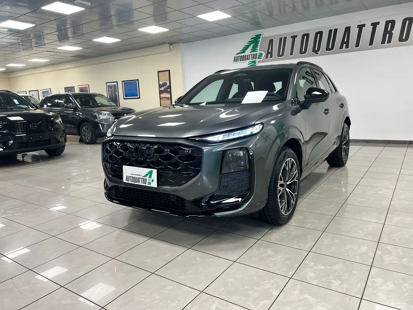 Audi Q3 Q3 1.5 tfsi mhev S line edition 150cv s-tronic Grigio - 2