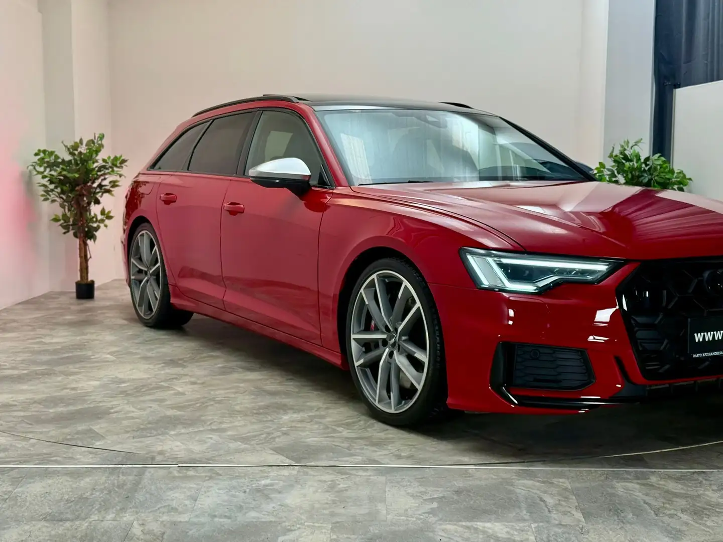 Audi S6 AVANT 3,0 TDI__OPTIK_SCHWARZ __ MATRIX__PANO__ Rot - 2