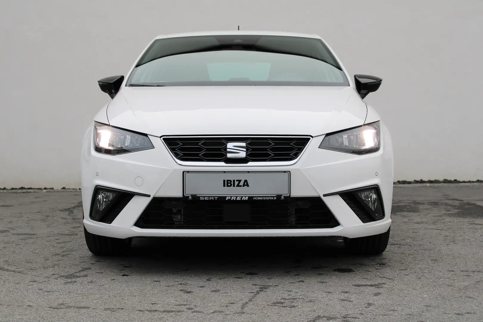 SEAT Ibiza FR 1.0 TSI mit perfekter Mehrausstattung! Weiß - 1